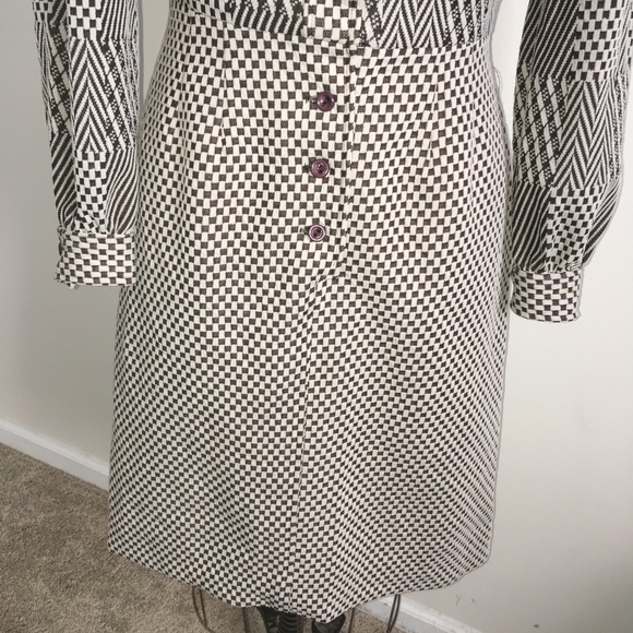 70's Brown-White Double Knit Graphic Print Dress - Picture 6 of 8